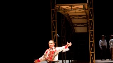 Escena de la ópera 'Camelia la Tejana. Únicamente la verdad'.