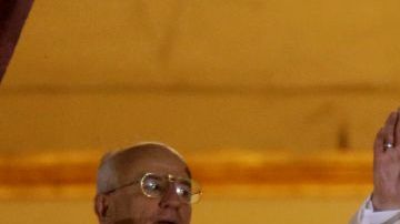 Los cardenales eligieron por amplia mayoría al pontífice que guiará a los 1,200 millones de fieles que profesan la religión católica.