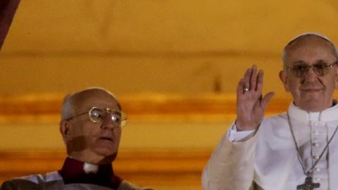 Los cardenales eligieron por amplia mayoría al pontífice que guiará a los 1,200 millones de fieles que profesan la religión católica.