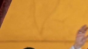 Jorge Bergoglio fue elegido como líder de la Iglesia Católica. Bergoglio, de origen argentino, seleccionó el nombre de Francisco. Él es el primer pontífice no europeo en  1,200 años.