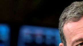 La empresa de entretenimiento ha pagado $8 por cada uno de los 437,000 bonos comprados. En la foto, el director ejecutivo de Walt Disney Company, Bob Iger.