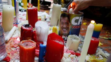 Muchos venezolanos ya dicen que Hugo Chávez es un "santo".