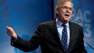 Bush sostuvo que "demasiada gente piensa que los republicanos son antiinmigrantes, antifeministas, anticientíficos, antigays, antitrabajadores".