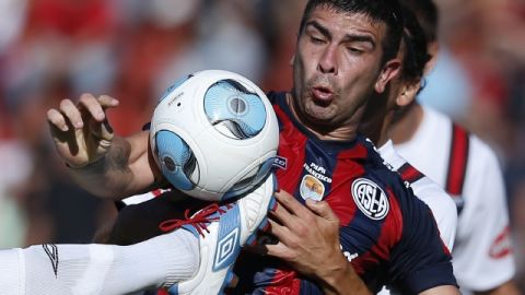 El San Lorenzo, uno de los coleros del futbol argentino, obtuvo un valioso triunfo sobre el Santa Fe.