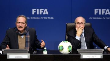 Sorteo de Brasil 2014 será el 6 diciembre en Salvador de Bahía. En la foto, Joseph Blatter y el ministro de Deportes de Brasil, Aldo Rebelo.