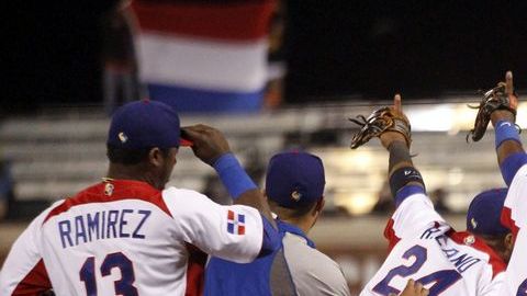 Los dominicanos celebraron el pase a la final del Clásico.