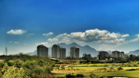 Un render digital en 3D del hoyo 17 del campo de golf de Hanse Golf Course Design en Río de Janeiro.