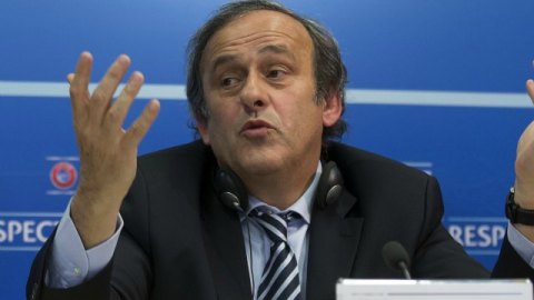 Michel Platini no está de acuerdo con el uso de la tecnología en el futbol