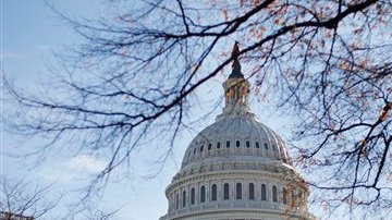 La norma, aprobada por 318 votos contra 109, va ahora a la Casa Blanca para la firma del presidente Barack Obama.
