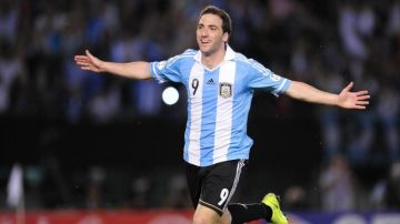 Gonzalo Higuaín consiguió un doblete para la selección de Argentina