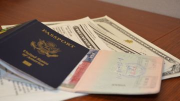 PIE DE FOTO. Los fraudes con notarios de inmigración pueden incluso causar que una persona pierda la  posibilidad de convertirse en ciudadano estadounidense.