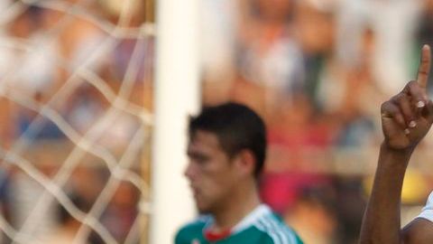 La prensa mexicana no fue benevolente con el 'Tri' después de su empate en San Pedro Sula.