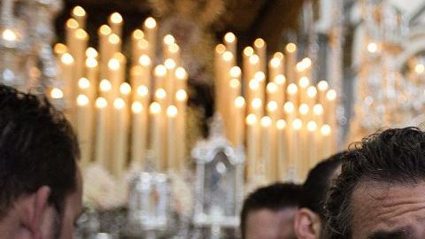 El actor malagueño Antonio Banderas ha cumplido también este año con la Semana Santa.