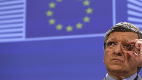 El presidente de la Comisión Europea (CE), José Manuel Durao Barroso afirmó que el modelo económico de Chipre "no era viable" y aseguró que Bruselas ayudará a Nicosia a buscar nuevas vías de crecimiento.