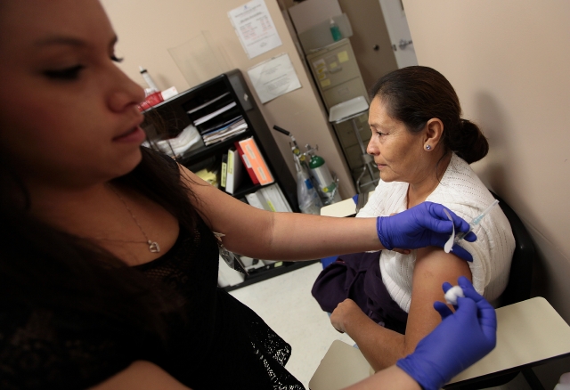 Las autoridades hicieron un llamado a todos los neoyorquinos mayores de seis meses a vacunarse lo antes posible.