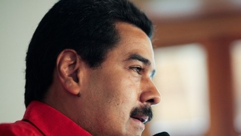 Los candidatos Nicolás Maduro, izquierda, y Henrique Capriles, no han tenido descanso ni durante la Semana Santa.