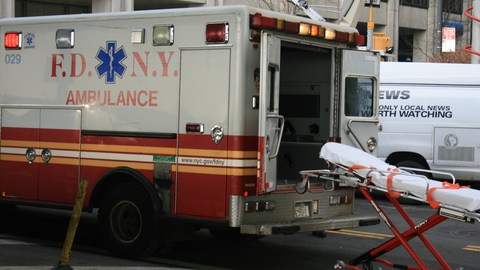 Ambulancia en Kings County Hospital.