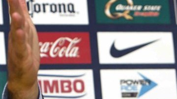 Ricardo Peláez asegura que nunca se burló de Chivas ni de Benjamín Galindo