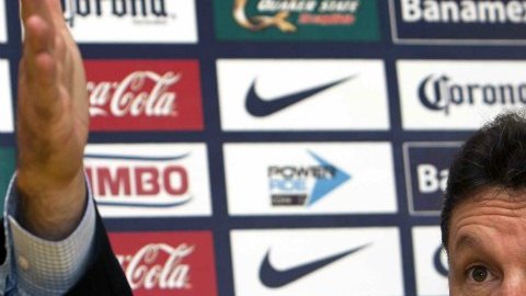 Ricardo Peláez asegura que nunca se burló de Chivas ni de Benjamín Galindo