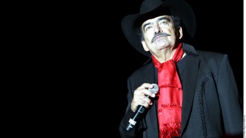 Joan Sebastian ha logrado más de cuatro millones de visitas en el video "Hey you".