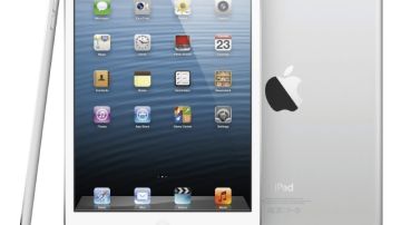 Imagen facilitada por la compañía Apple que muestra el dispositivo llamado iPad mini con una pantalla táctil de 7.9 pulgadas que tiene las características de un iPad 2 pero un 53% más ligero.