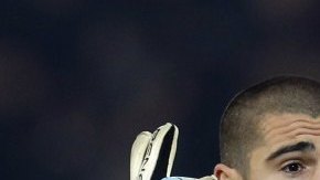 Al portero del Barcelona, Víctor Valdés, le gustaría jugar en la Premier League