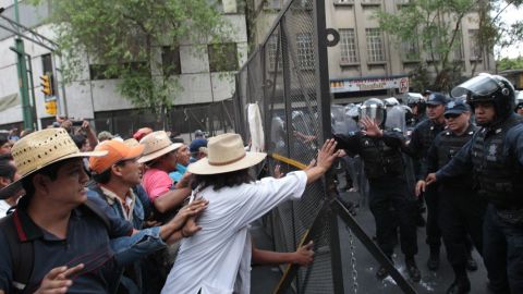 La tensión se hizo presente durante las protestas del jueves en el DF.