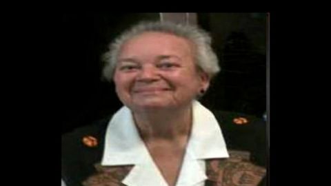 Flor Gebfeuerer Therese fue detenida antes de que saliera su vuelo a Francia.