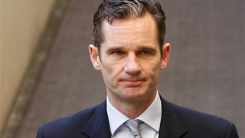 Iñaki Urdangarín está siendo investigado desde hace dos años por desviar presuntamente millones de dólares de contratos públicos asignados entre 2004 y 2006 a un instituto sin ánimo de lucro que presidía.