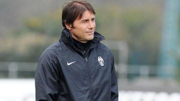El técnico de la Juve, Antonio Conte, sabe de la importancia de ir por el triunfo