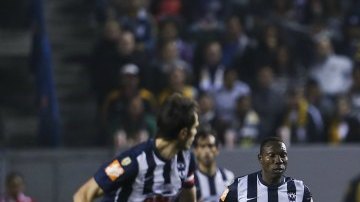 Monterrey sacó una ventaja de 2-1 en Los Angeles, en el partido de ida