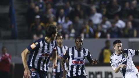 Monterrey sacó una ventaja de 2-1 en Los Angeles, en el partido de ida