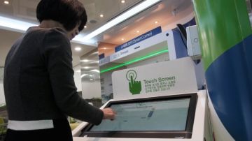 Decenas de miles de ordenadores de los bancos Shinhan, Nonghyup y Jeju  quedaron parcialmente inutilizados el pasado 20 de marzo tras ser infectados.
