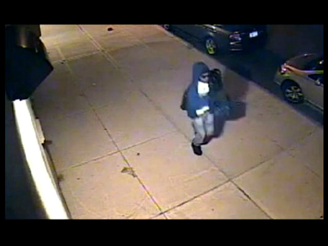 Imagen del sospechoso tomada del video difundido por las autoridades de Nueva York.