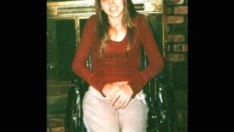 Brittany Ozarowsksi fue acusada de 24 cargos, incluyendo el de robo a gran escala, falsificación, fraude y hurto.