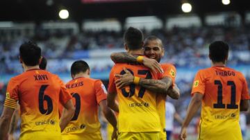 Bacelona derrotó 3-0 al Zaragoza y se acerca cada vez más al título