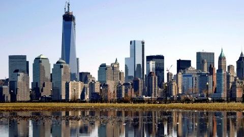 Vista del Bajo Manhattan, donde se encuentra el World Trade Center (izquierda).
