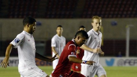 Panamá derrotó 2-1 a Canadá en la segunda semifinal del Premundial