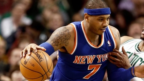 Carmelo Anthony (izq.) de los Knicks y Paul Pierce, de los Celtics de Boston, protagonistas de primer orden en los playoffs que arrancarán el fin de semana.