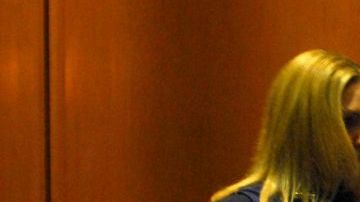 El jurado solicitó a la corte las pruebas del caso contra Paguay (derecha) que se han visto limitadas a fotos y testimonios.