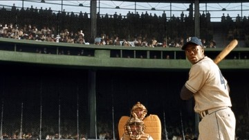 La cinta '42', habla de Jackie Robinson, el primer afroamericano en jugar en las Grandes Ligas de beisbol.