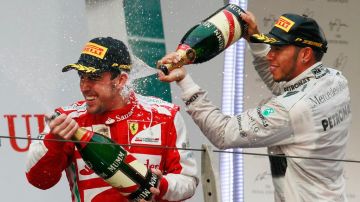 El español busca ganar Bahrein y pavimentar su camino al campeonato contra Vettel.