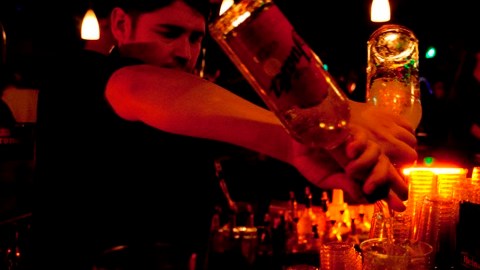 Tanto los mojitos como las margaritas se preparan de manera tradicional.