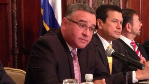 Funes cumple una gira de dos días por Washington.
