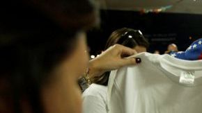 Venezolanos residentes en otros países, como estos que residen en Ciudad de Panamá, también han reclamado que se cuenten los votos depositados en las elecciones presidenciales.