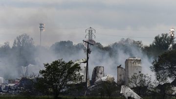 Vista de los escombros tras la explosión ocurrida en la planta de fertilizantes.