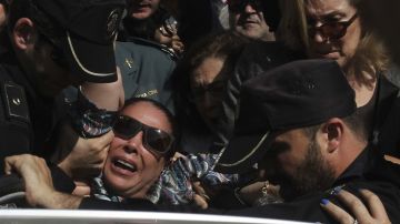 La cantante Isabel Pantoja volvió a llorar al ser condenada la semana pasada.