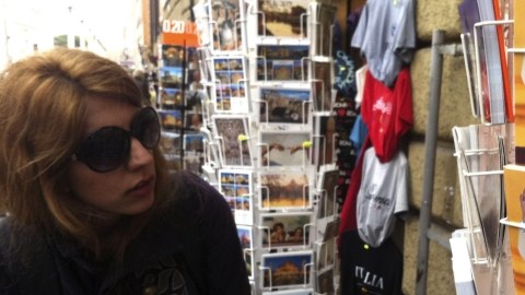 El inicio de la era del papado de Francisco ha provocado una avalancha en el sector turístico, sobre todo en los negocios cercanos a El Vaticano.