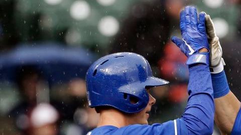 Un palo de vuelta entera de Alex Gordon sentenció el encuentro.
