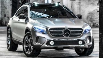 LA parrilla con dos barras, el nuevo rostro de Mercedes Benz en el GLA concept